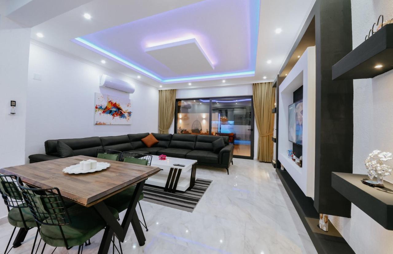 Tar - 2 Bedroom Holiday Villa in Kalkan Kaş Esterno foto