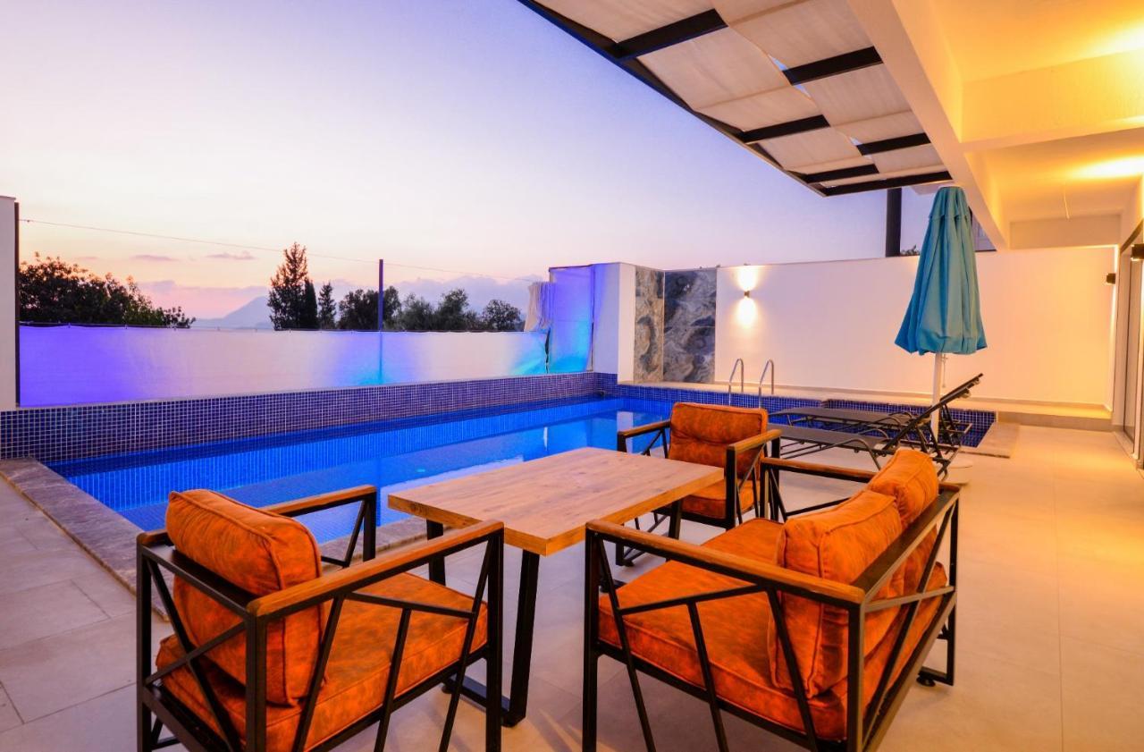 Tar - 2 Bedroom Holiday Villa in Kalkan Kaş Esterno foto